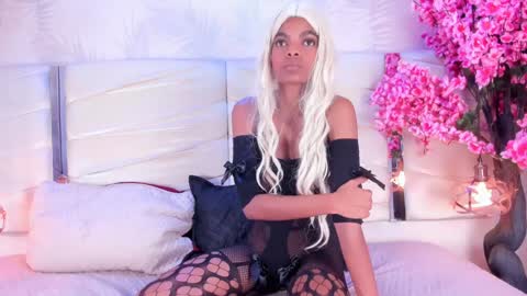 briannaroses1 online show from February 3, 4:04 am