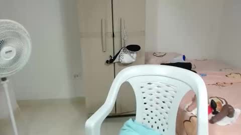 brida_angela29 online show from April 14, 5:02 pm