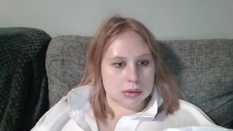 bridget_kiss online show from February 6, 3:37 pm