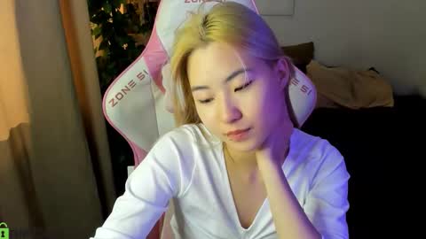 Snapshot of bridgetbottrel chatting on September 25, 6:56 am Bridget online show from September 25, 6:56 am