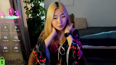 Snapshot of bridgetbottrel chatting on October 13, 7:11 am Bridget online show from October 13, 7:11 am