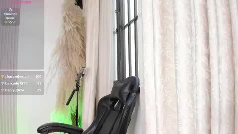 Snapshot of bridgetrodriguez chatting on September 17, 11:41 am online show from September 17, 11:41 am