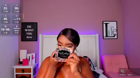 Britany online show from November 11, 8:06 pm