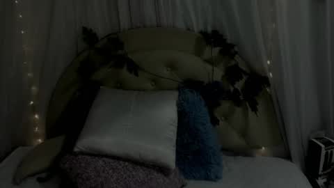 Brithany Rousee online show from January 2, 7:07 pm
