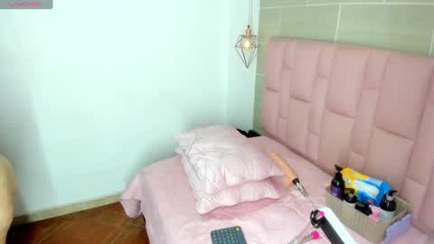 brithanyadams online show from January 18, 2:36 am
