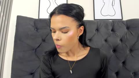 Snapshot of brithanysummer chatting on October 6, 8:24 pm brithanysummer online show from October 6, 8:24 pm