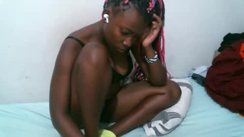 Snapshot of britieh chatting on October 25, 7:21 pm leccie online show from October 25, 7:21 pm