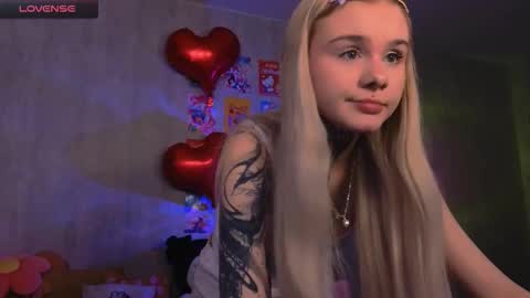 Britney online show from February 18, 7:13 pm