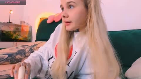 Britney online show from March 13, 3:41 am