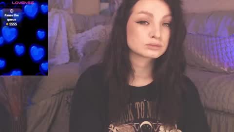 Snapshot of britneybarker chatting on March 4, 1:12 am britneybarker online show from March 4, 1:12 am