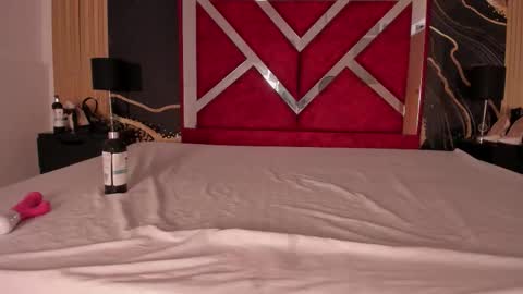 BritneySweet  online show from September 25, 9:45 pm