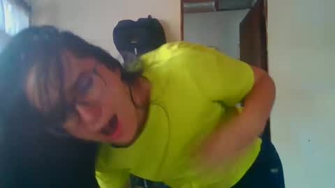 Snapshot of brittanycheekss chatting on February 18, 5:44 pm brittanycheeks1 online show from February 18, 5:44 pm