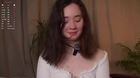 Lina online show from December 18, 12:54 pm