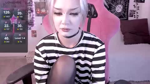 Snapshot of broodmommyy3 chatting on September 24, 11:42 am Martha online show from September 24, 11:42 am