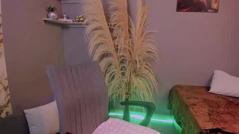 Brook online show from September 21, 1:04 am