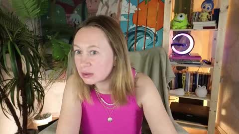 Snapshot of brooke_evans_ chatting on October 14, 9:17 pm Brooke online show from October 14, 9:17 pm