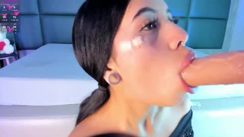 Snapshot of brooke_monroe chatting on September 26, 4:59 pm Brooke online show from September 26, 4:59 pm