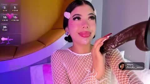 Brooke online show from March 27, 4:40 pm