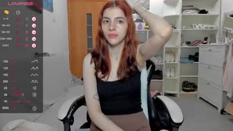 broosnica1 online show from June 26, 5:52 am