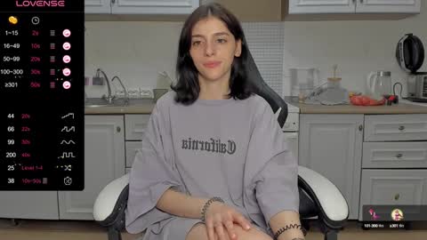 broosnica1 online show from December 30, 8:15 pm