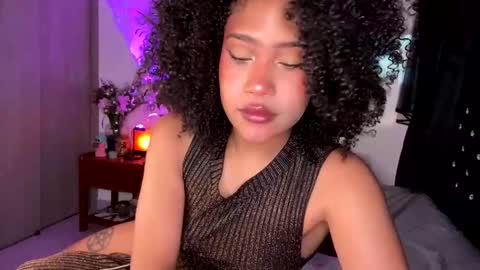 Snapshot of browngirl69 chatting on October 5, 8:47 pm miss muller online show from October 5, 8:47 pm