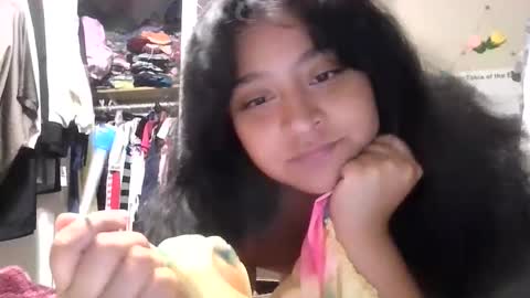 brujerita_dmota online show from May 27, 3:58 am