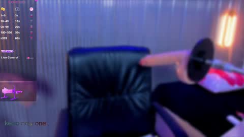 ZOE online show from July 18, 1:24 pm