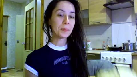 Ellis online show from December 17, 6:45 am