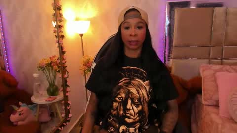 Brenda online show from November 18, 12:33 am