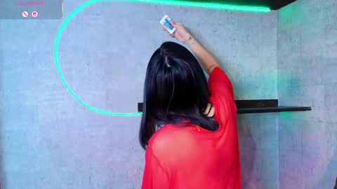 BryannaHills online show from September 8, 4:39 pm
