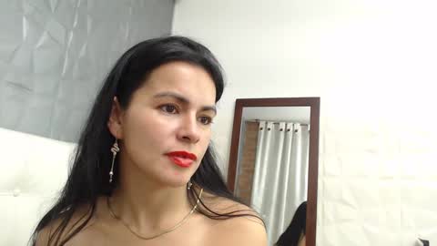 Snapshot of brycila_gomez chatting on September 20, 2:59 pm Brycila online show from September 20, 2:59 pm
