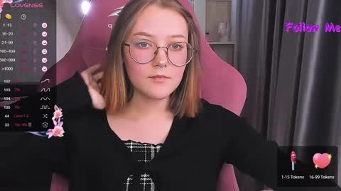 Snapshot of bubble_bunny chatting on December 9, 9:48 pm Ruby online show from December 9, 9:48 pm