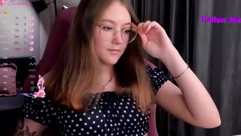 Snapshot of bubble_bunny chatting on October 5, 10:37 pm Ruby online show from October 5, 10:37 pm