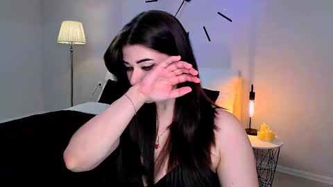 Ari online show from March 25, 4:10 pm