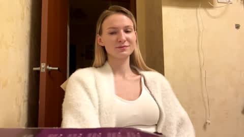 buenamorey online show from February 12, 9:16 pm