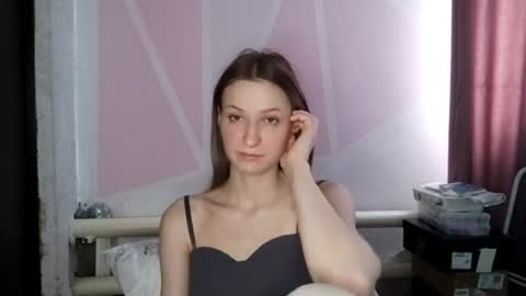 buenamorey online show from April 11, 3:34 am