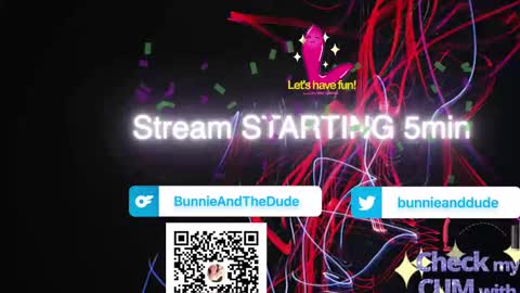 Snapshot of bunnieandthedude chatting on March 9, 7:59 pm BUNNIE and THE DUDE TheLebowskis online show from March 9, 7:59 pm