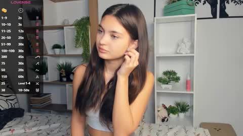 Snapshot of bunny_nova chatting on October 8, 9:02 am Aria online show from October 8, 9:02 am