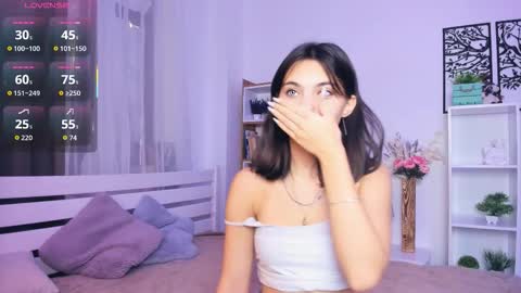 Snapshot of bunny_nova chatting on November 1, 9:02 am Aria online show from November 1, 9:02 am