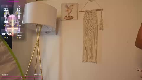 Snapshot of bunnycute_shy chatting on October 9, 3:05 pm  30 Off online show from October 9, 3:05 pm