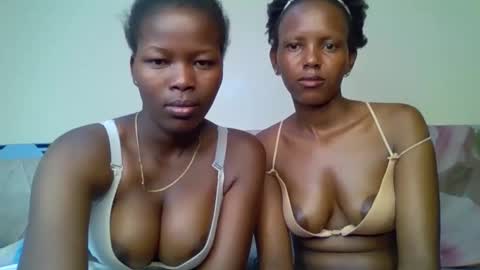 bunnydiva_ online show from November 4, 4:06 am