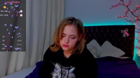 BunnyShows online show from September 30, 6:19 am