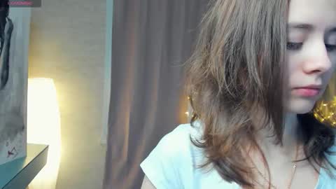 Lizy online show from December 1, 7:01 am