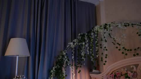 Jessica online show from December 13, 7:53 pm