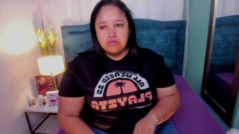 busty juicy online show from February 1, 12:16 pm