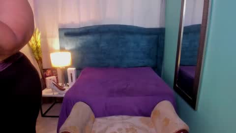 busty juicy online show from February 20, 11:53 am