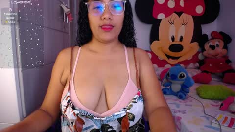 Nahiara online show from February 8, 5:39 pm