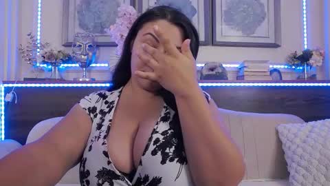 Snapshot of bustyeva_ chatting on September 28, 4:19 am online between 6AM and 2PM EET almost everyday. online show from September 28, 4:19 am