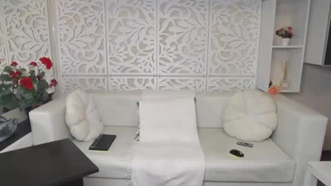 Snapshot of bustygrannymaggie chatting on February 12, 2:33 pm Maggie online show from February 12, 2:33 pm