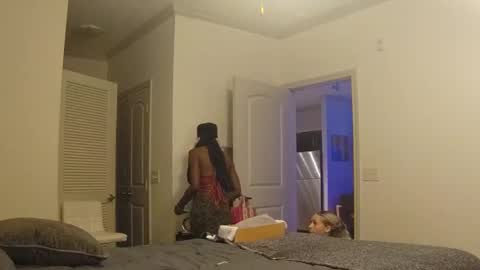 Goddess online show from October 5, 9:03 am